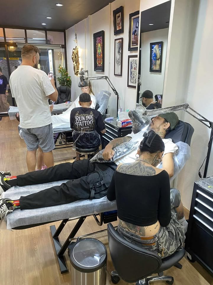 ผลงานสัก